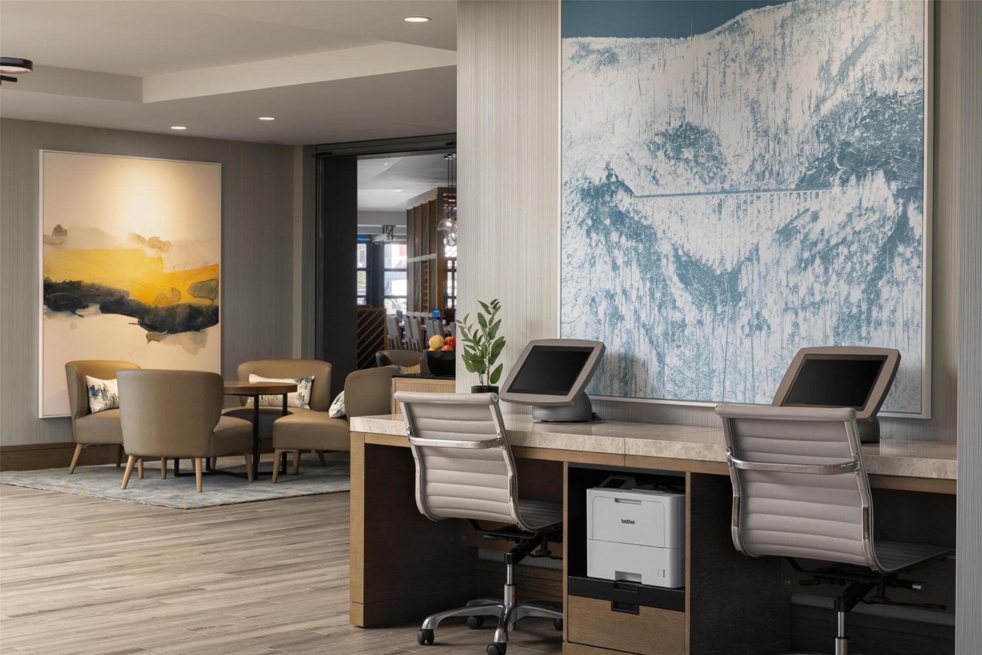 Doubletree By Hilton West Kelowna Dış mekan fotoğraf