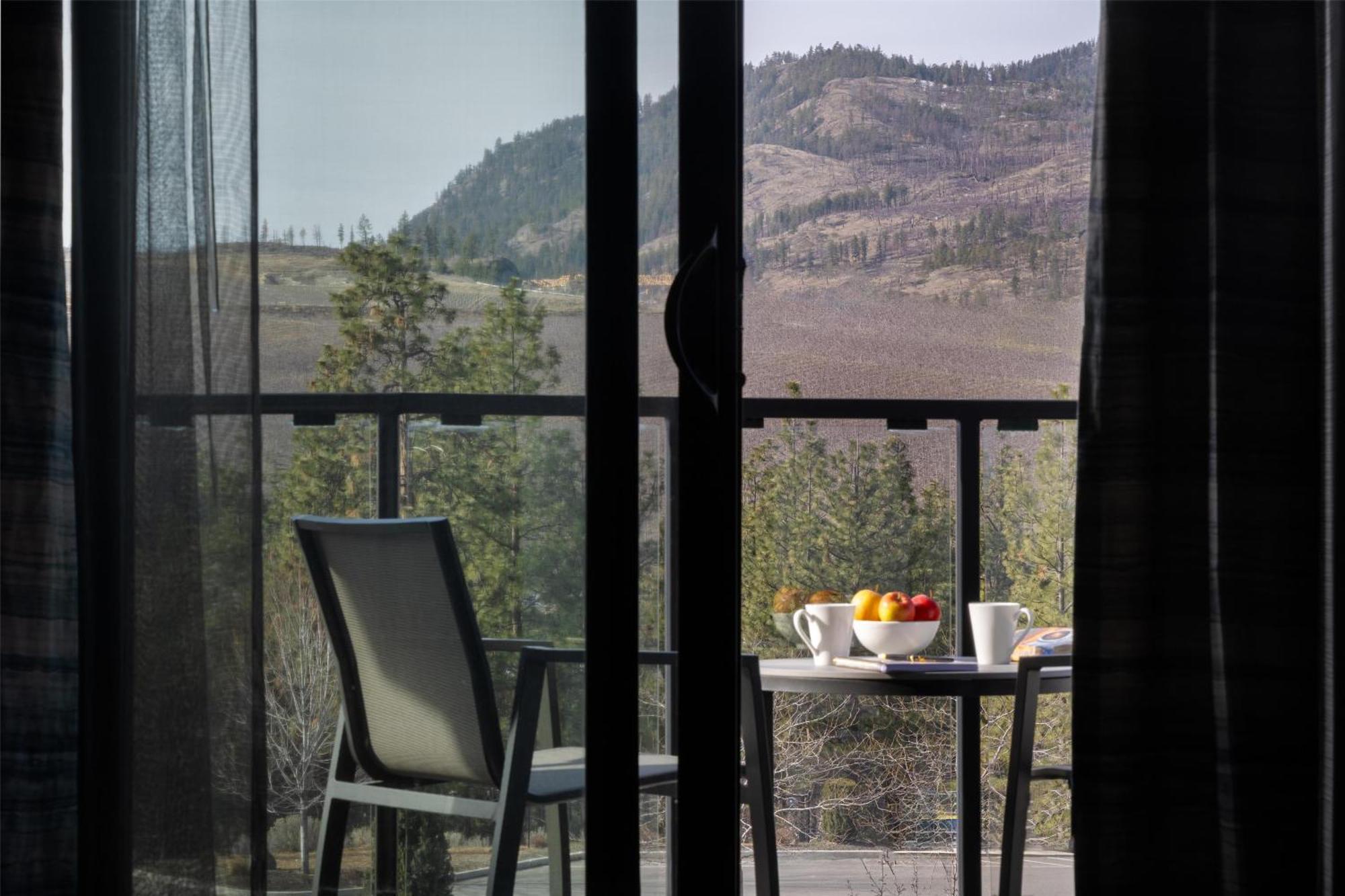 Doubletree By Hilton West Kelowna Dış mekan fotoğraf