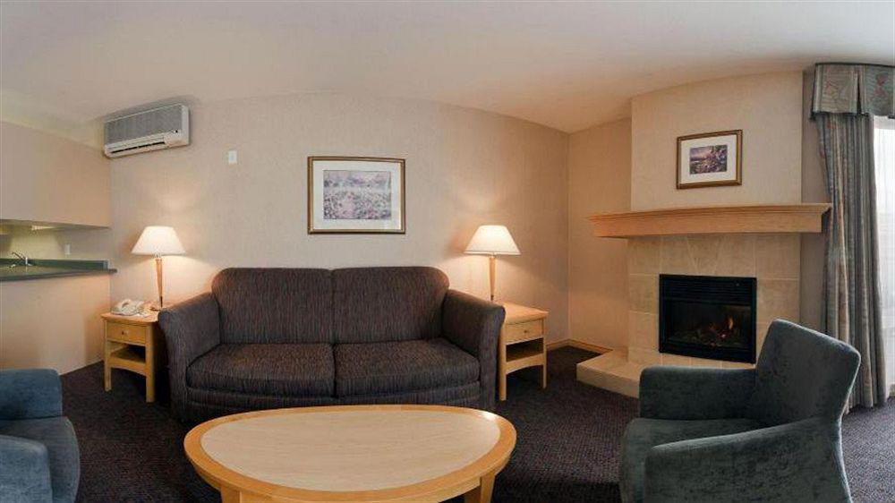 Doubletree By Hilton West Kelowna Dış mekan fotoğraf
